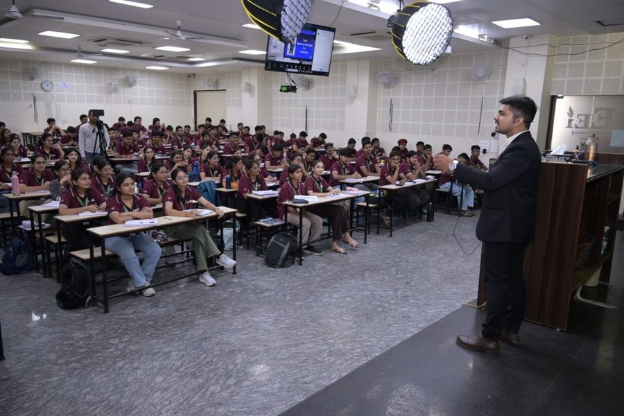 Manav Gupta training students and professionals on public speaking, 2026